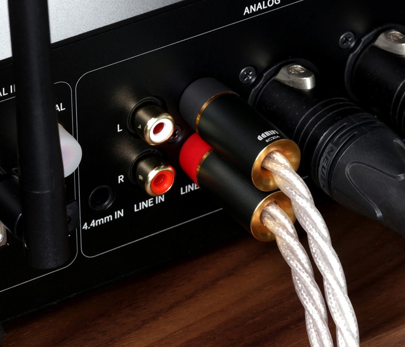 ddHiFi RC20A